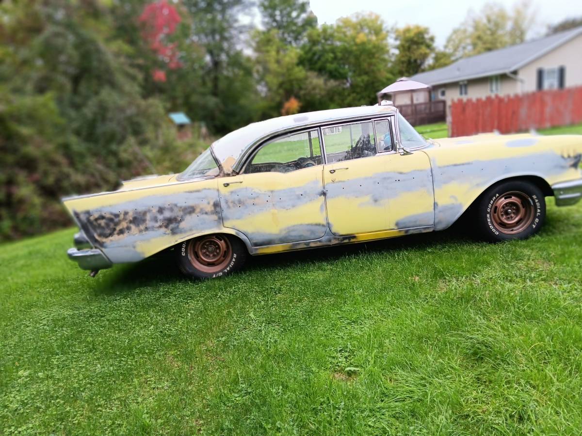 Chevrolet-Belaire-1957-custom