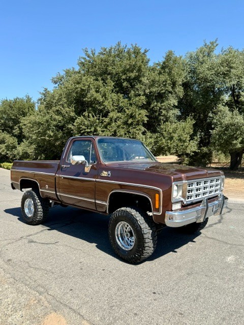 Chevrolet-C10K10-1978-Pickup-Brown