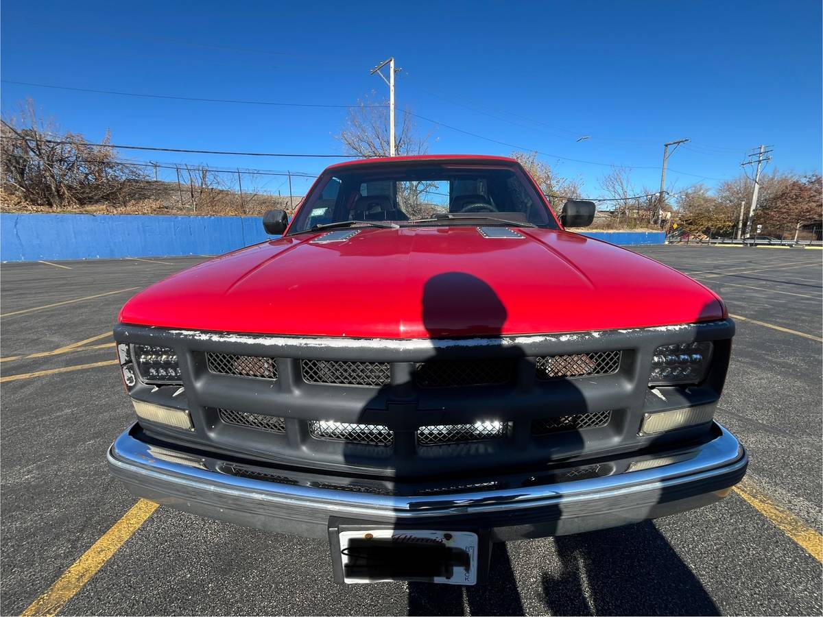 Chevrolet-Cheyenne-c1500-1992-Red