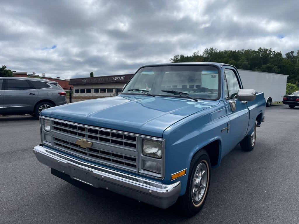 Chevrolet-Ck-1500-1986-Blue