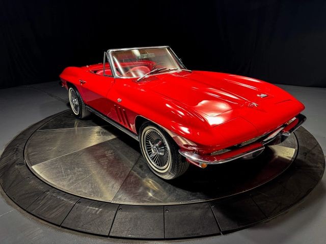 Chevrolet-Corvette-1966-Convertible-Red