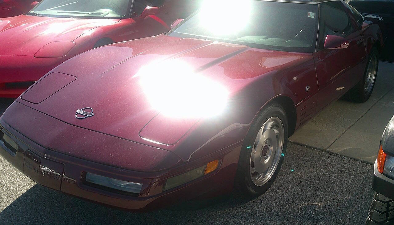 Chevrolet-Corvette-1993-Burgundy