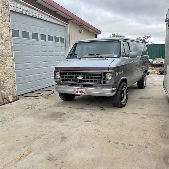 Chevrolet-G-10-1981