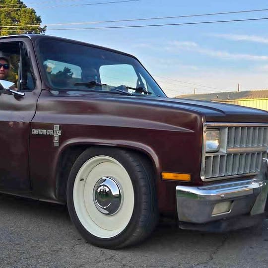 Chevrolet-G-10-1982