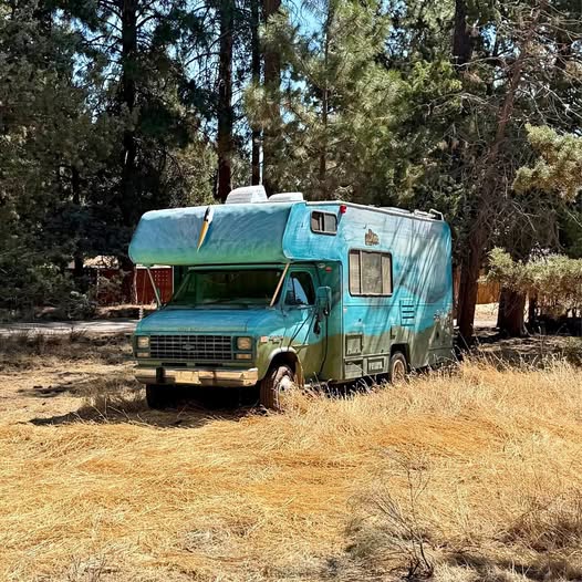 Chevrolet-G30-coachmen-class-c-rv-1994