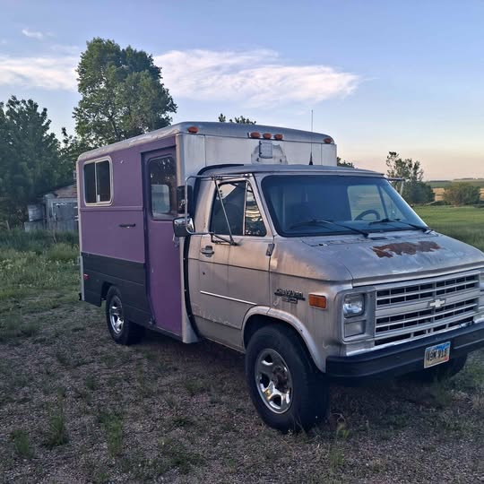 Chevrolet-G30-food-truck-1988