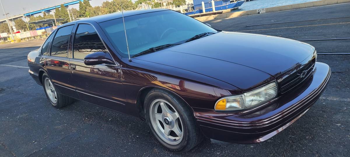 Chevrolet-Impala-1995