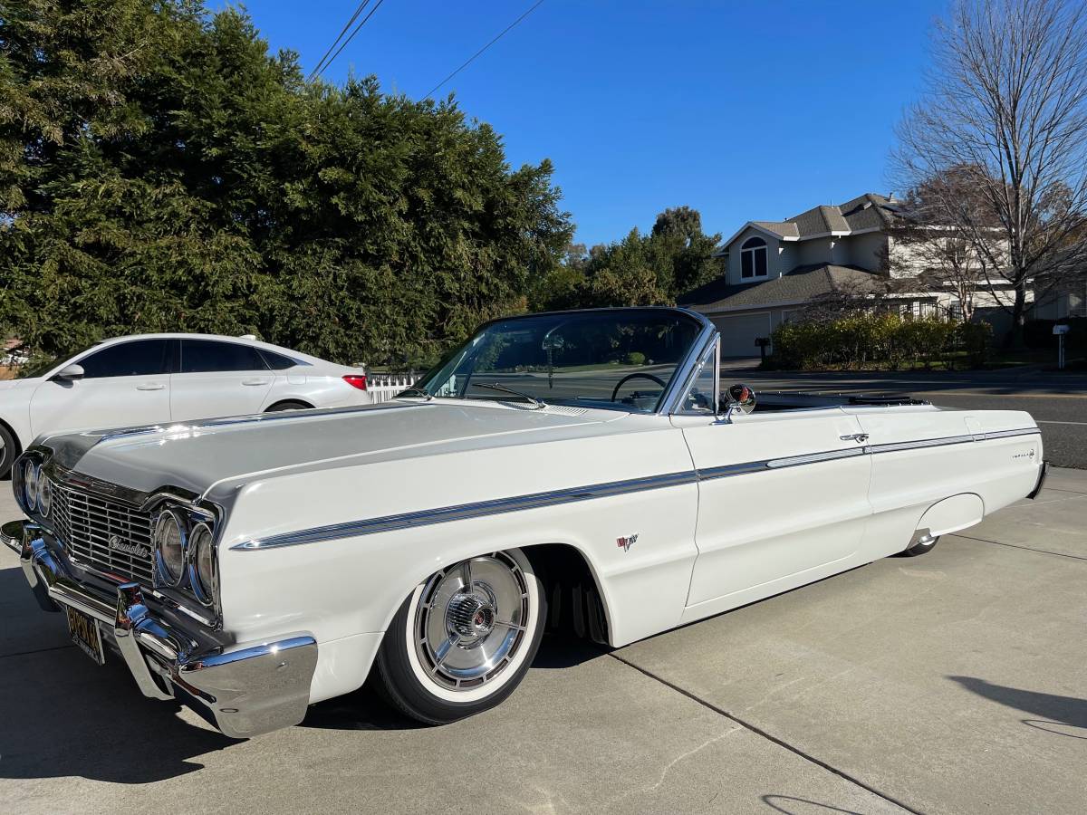 Chevrolet-Impala-super-sport-convertible-1964