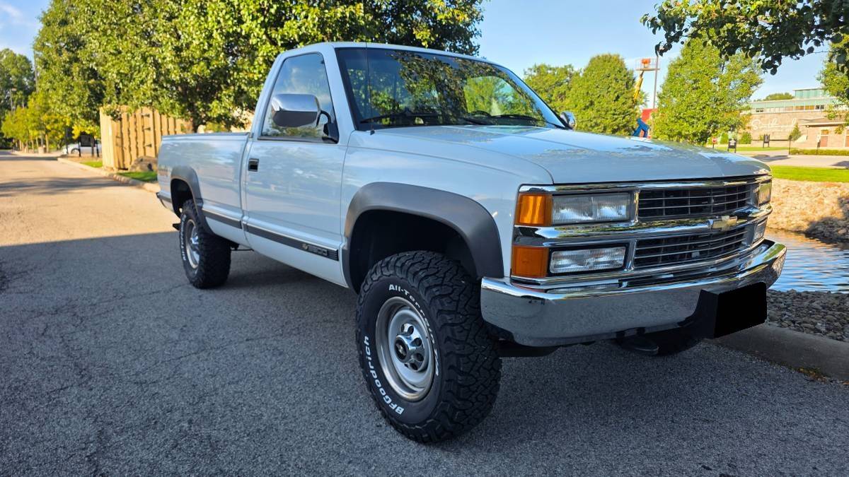 Chevrolet-K3500-silverado-1994-White