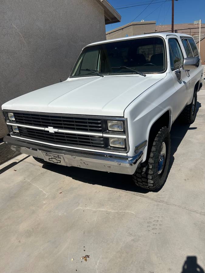 Chevrolet-K5-blazer-1984-White