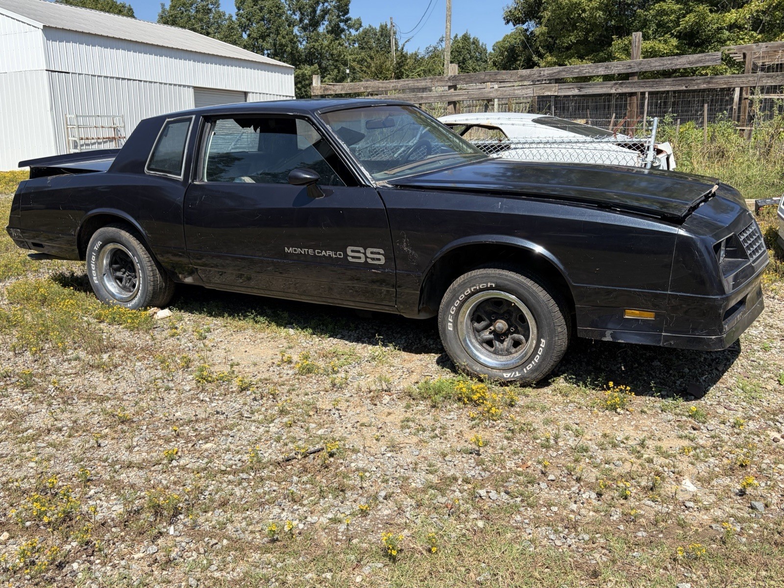 Chevrolet-Monte-Carlo-1984-Coupe-Gray