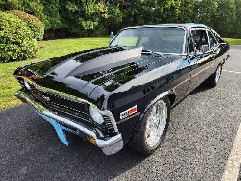 Chevrolet-Nova-1972-Black