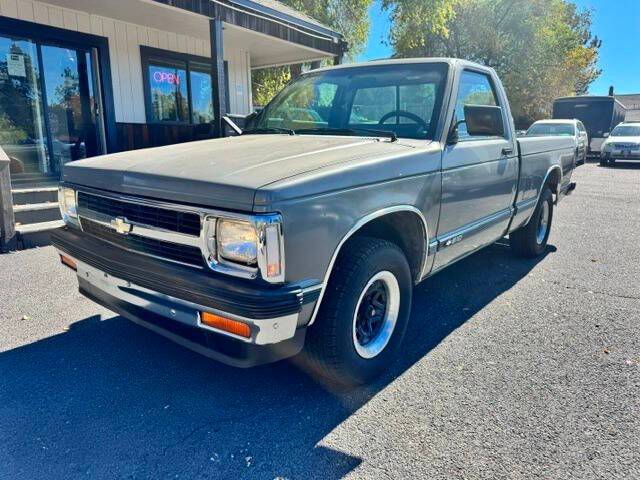 Chevrolet-S-10-tahoe-2dr-standa-1991