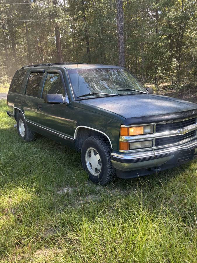 Chevrolet-Tahoe-1996-Green