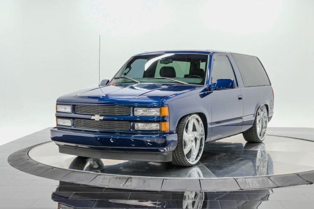 Chevrolet-Tahoe-1997-SUV