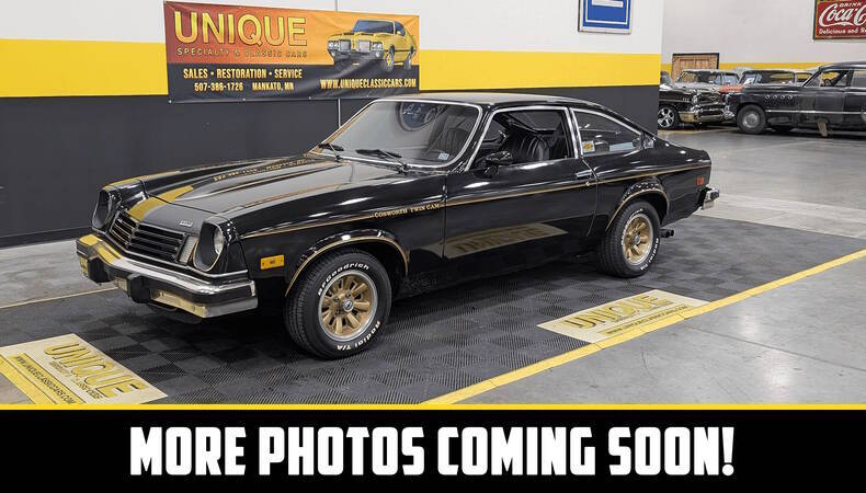 Chevrolet-Vega-1975-Black