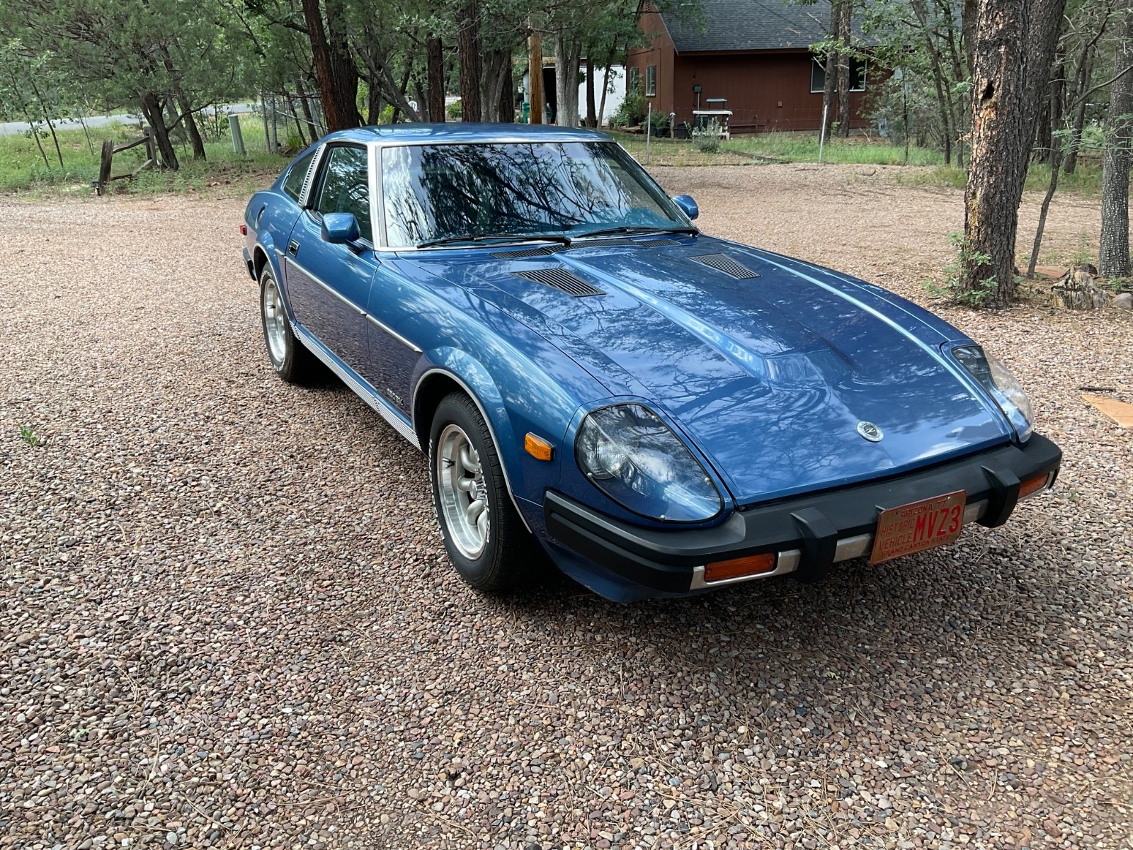 Datsun-Z-Series-1981-Coupe-Blue