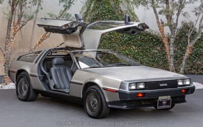 DeLorean 1982