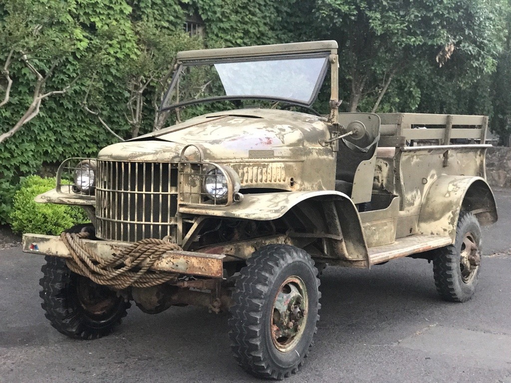 Dodge-12-Ton-Pickup-1940-Standard-Cab-Pickup