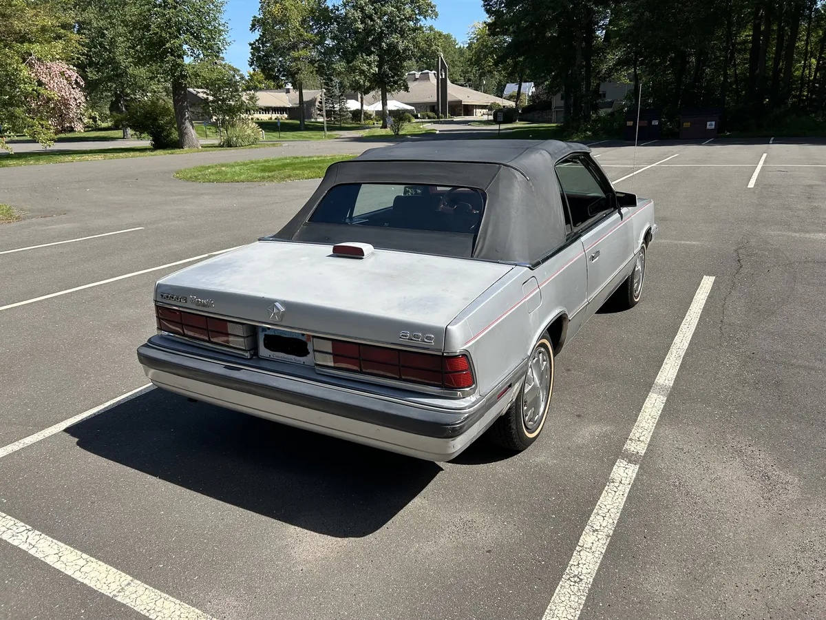 Dodge-600-1986-Silver-Red