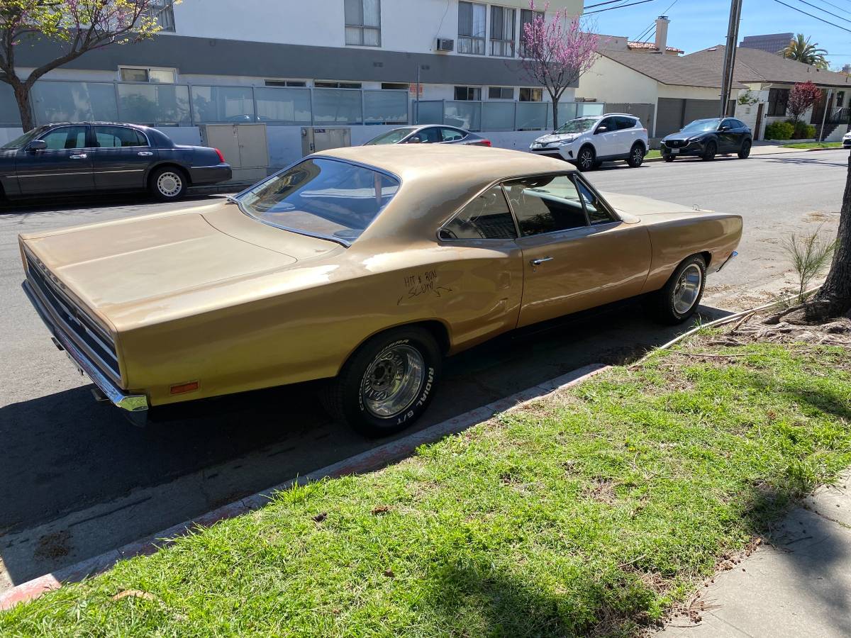 Dodge-Coronet-1969-custom