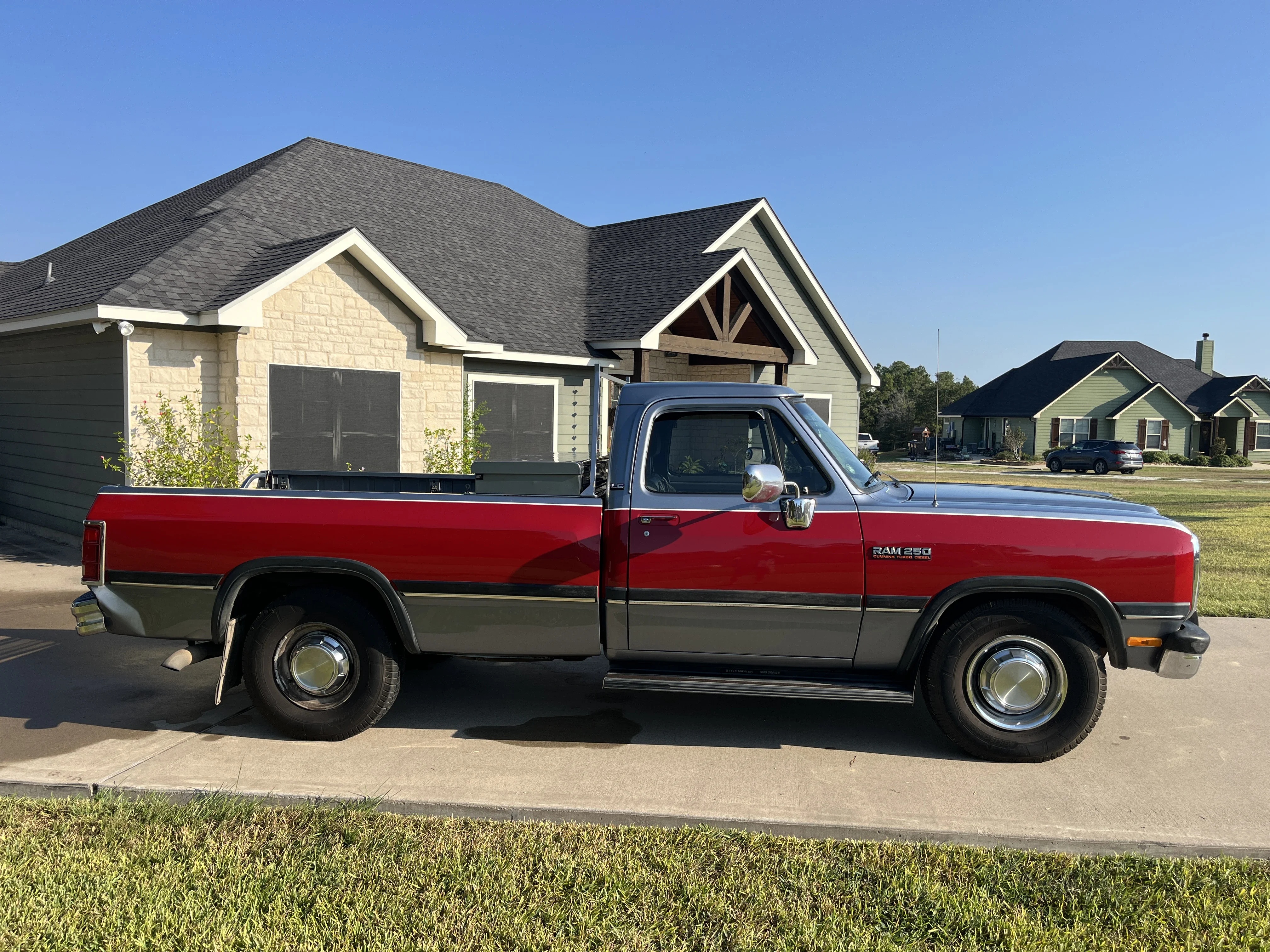 Dodge-Dw-truck-2wd-regular-cab-1991-21600-Gray