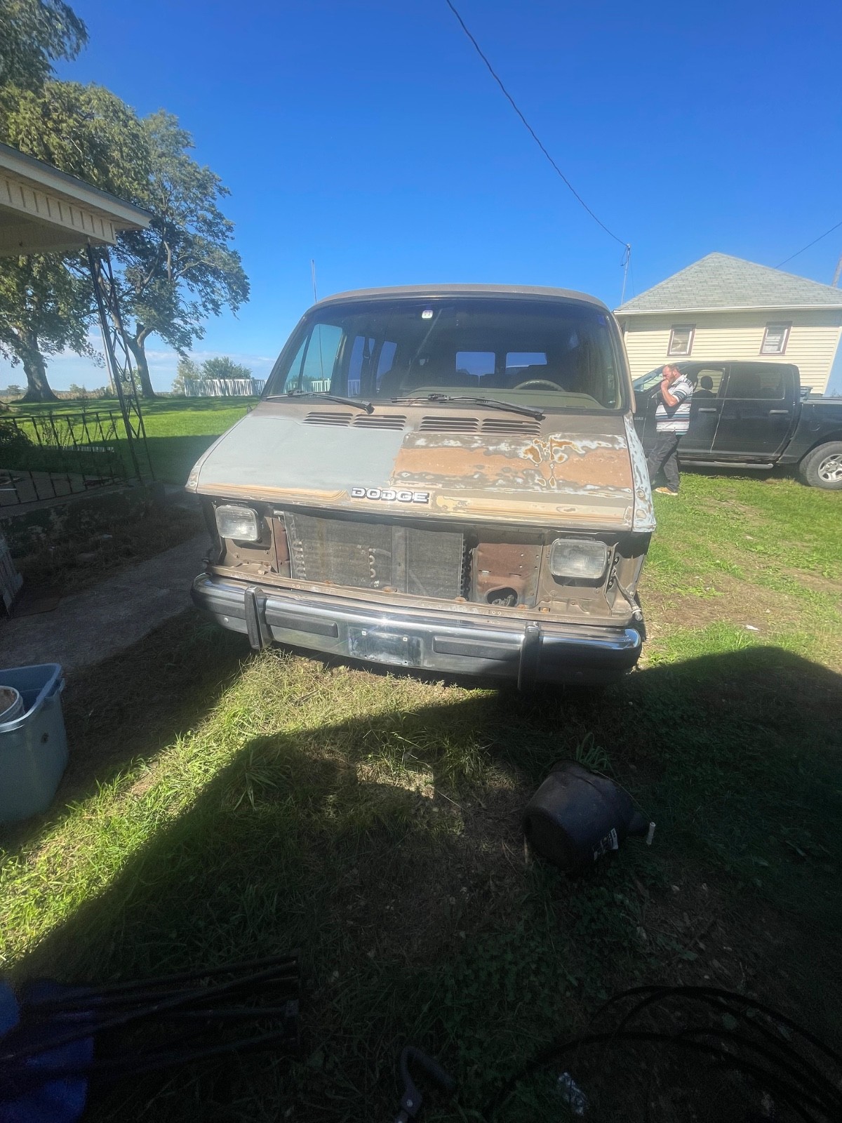 Dodge-Ram-Van-1990-Standard-Cargo-Van-Brown