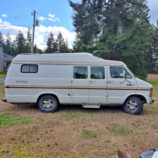 Dodge-Ram-van-1995