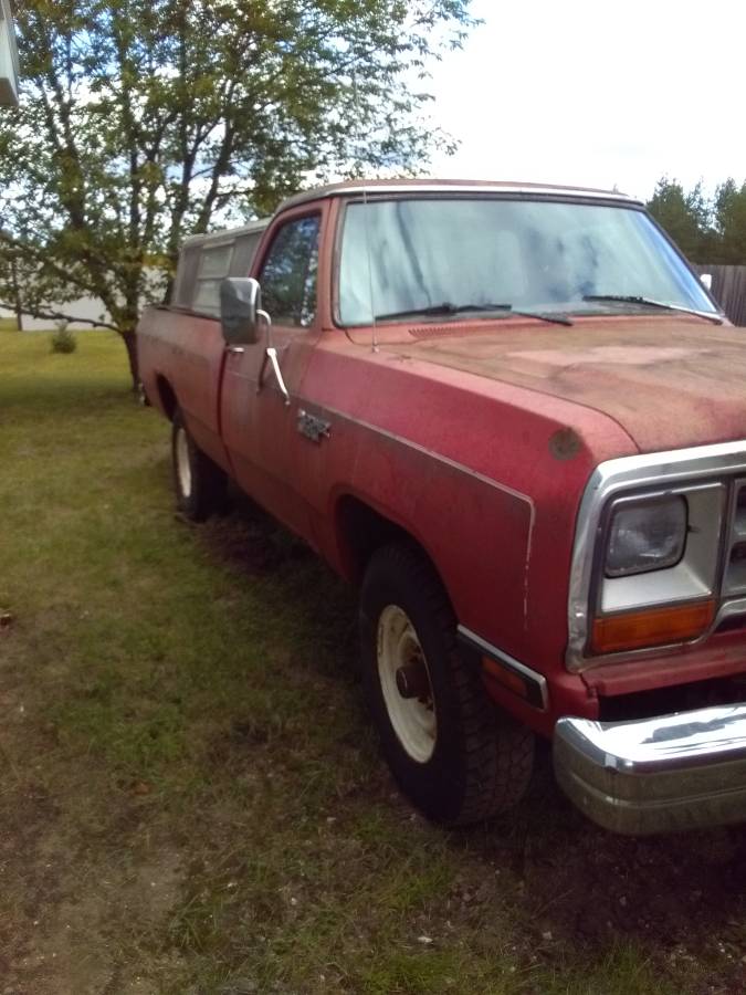 Dodge-W250-1987