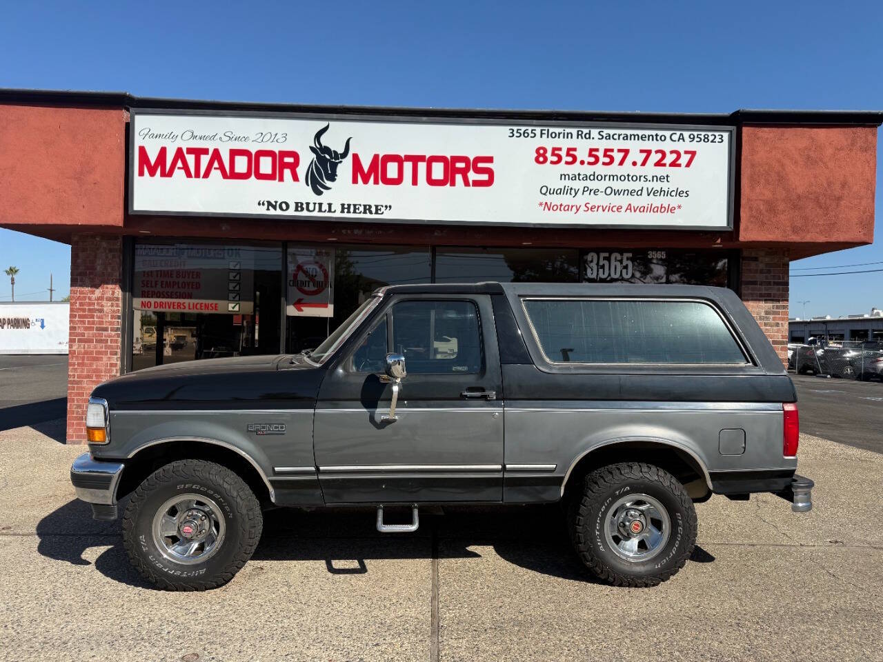 Ford-Bronco-1993-Black-Gray