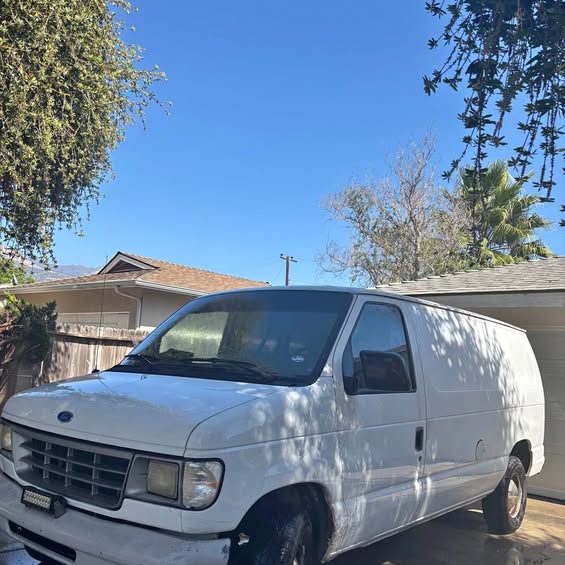 Ford-E-150-1994