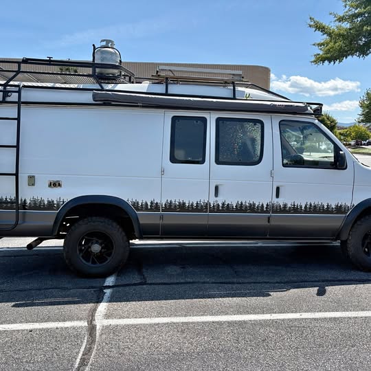 Ford-E-250-1993