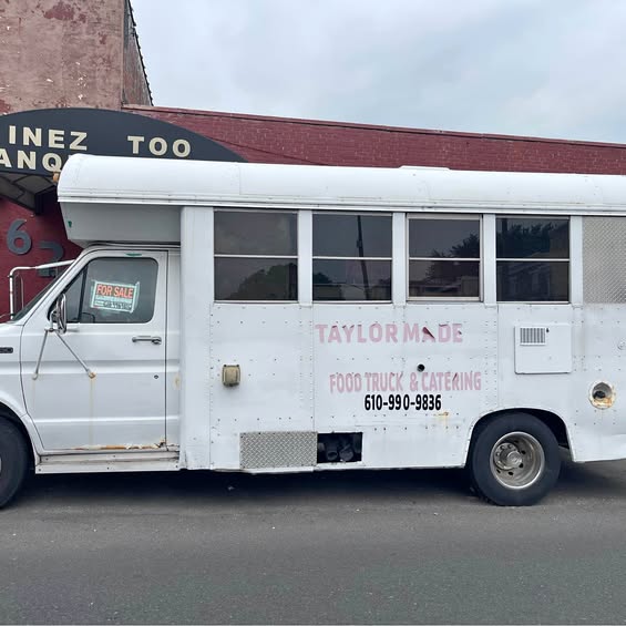 Ford-E-350-1991