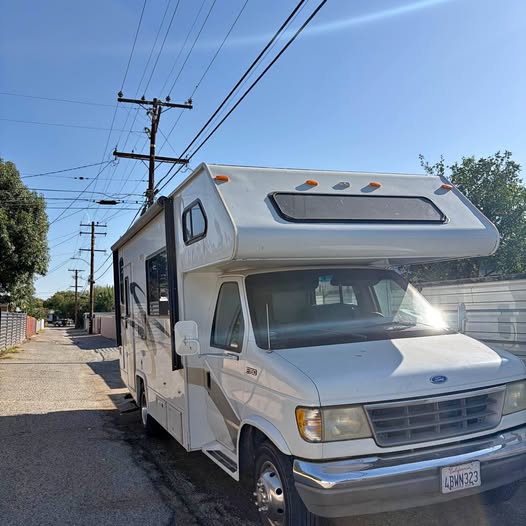 Ford-E-350-class-c-motorhome-1994-1994