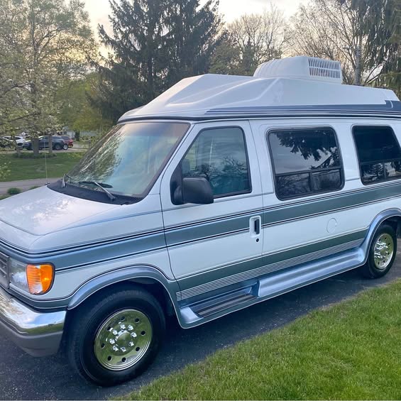 Ford-E150-conversion-van-class-b-rv-1994