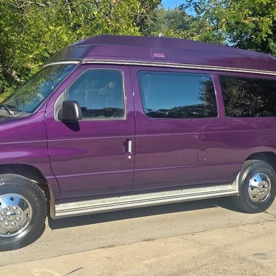 Ford-E350-diesel-1996
