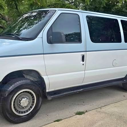 Ford-E350-low-miles-1992