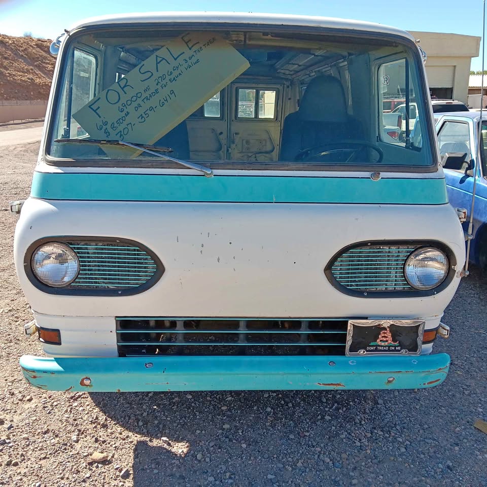 Ford-Econoline-1966