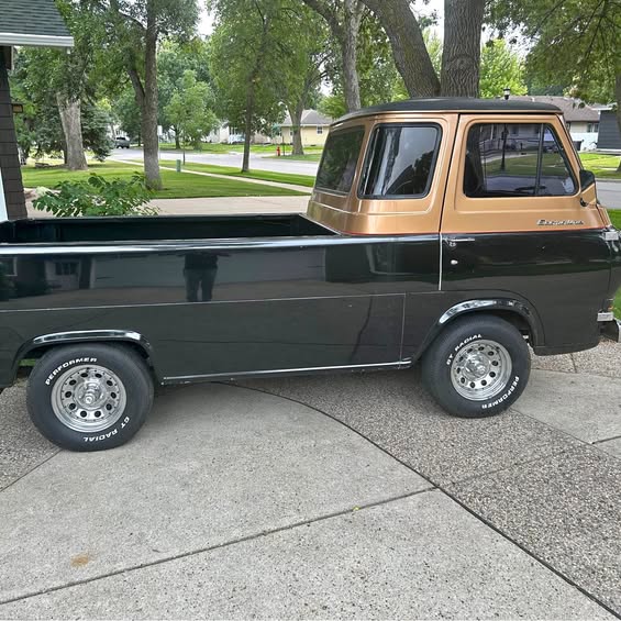 Ford-Econoline-1966