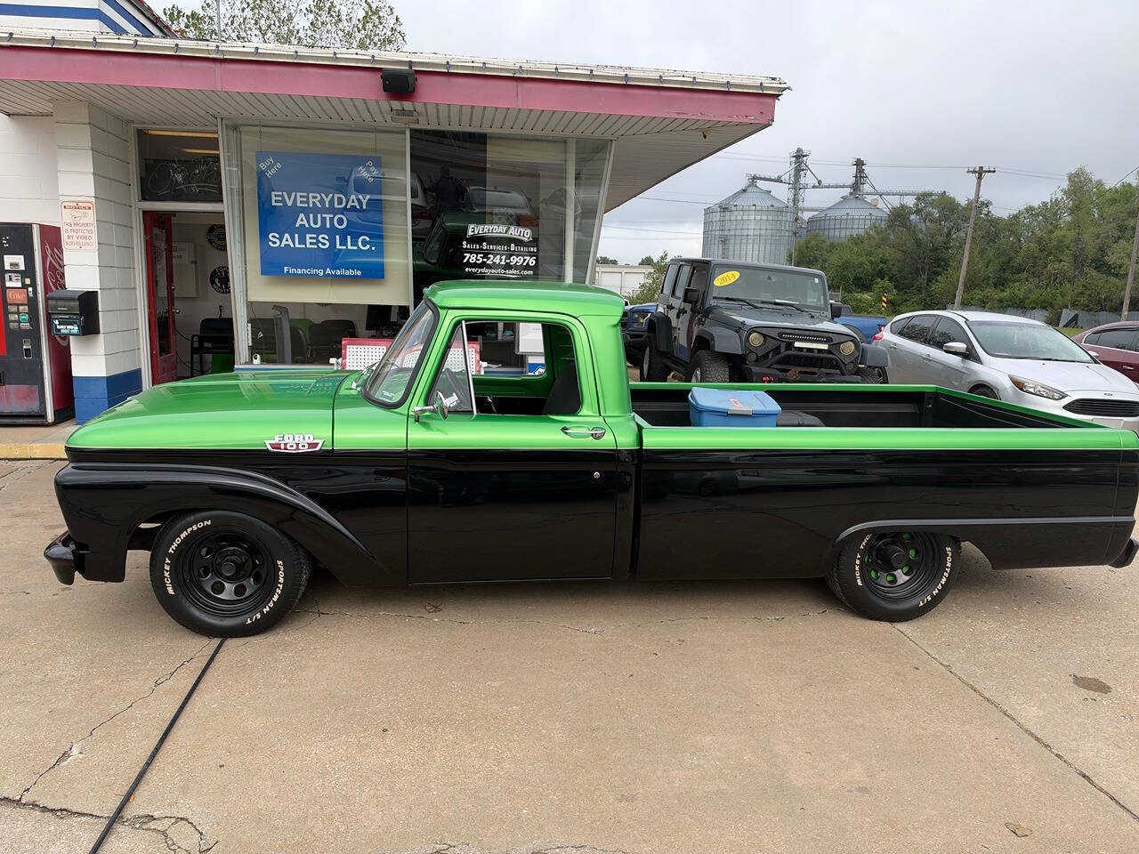 Ford-F-100-1964-Black