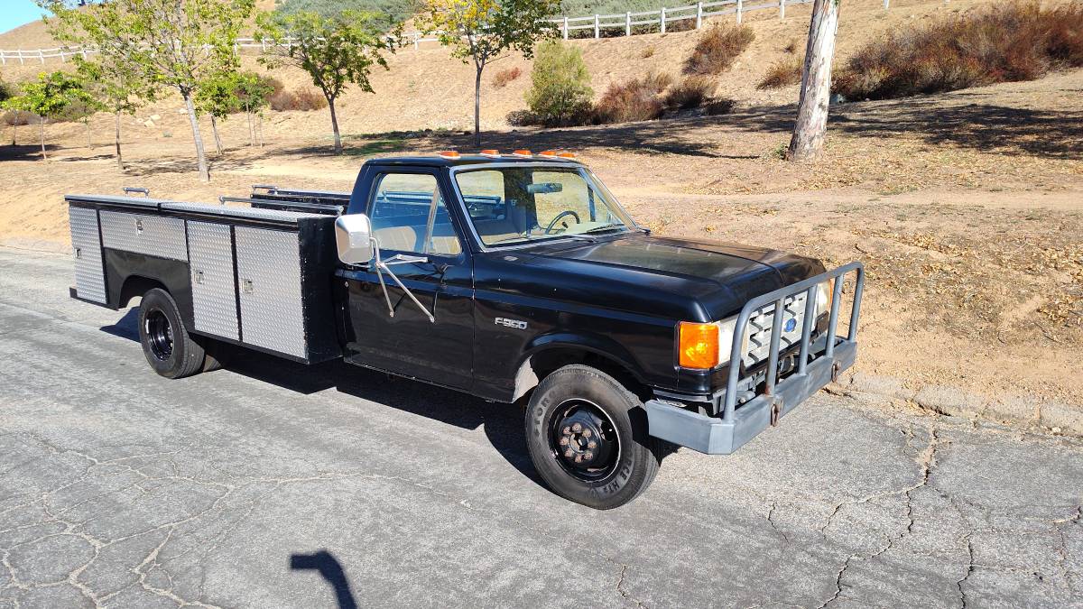 Ford-F-350-1990-Black