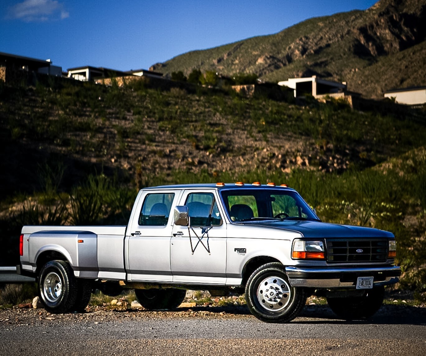 Ford-F-350-1997-Crew-Cab-Pickup-Gray
