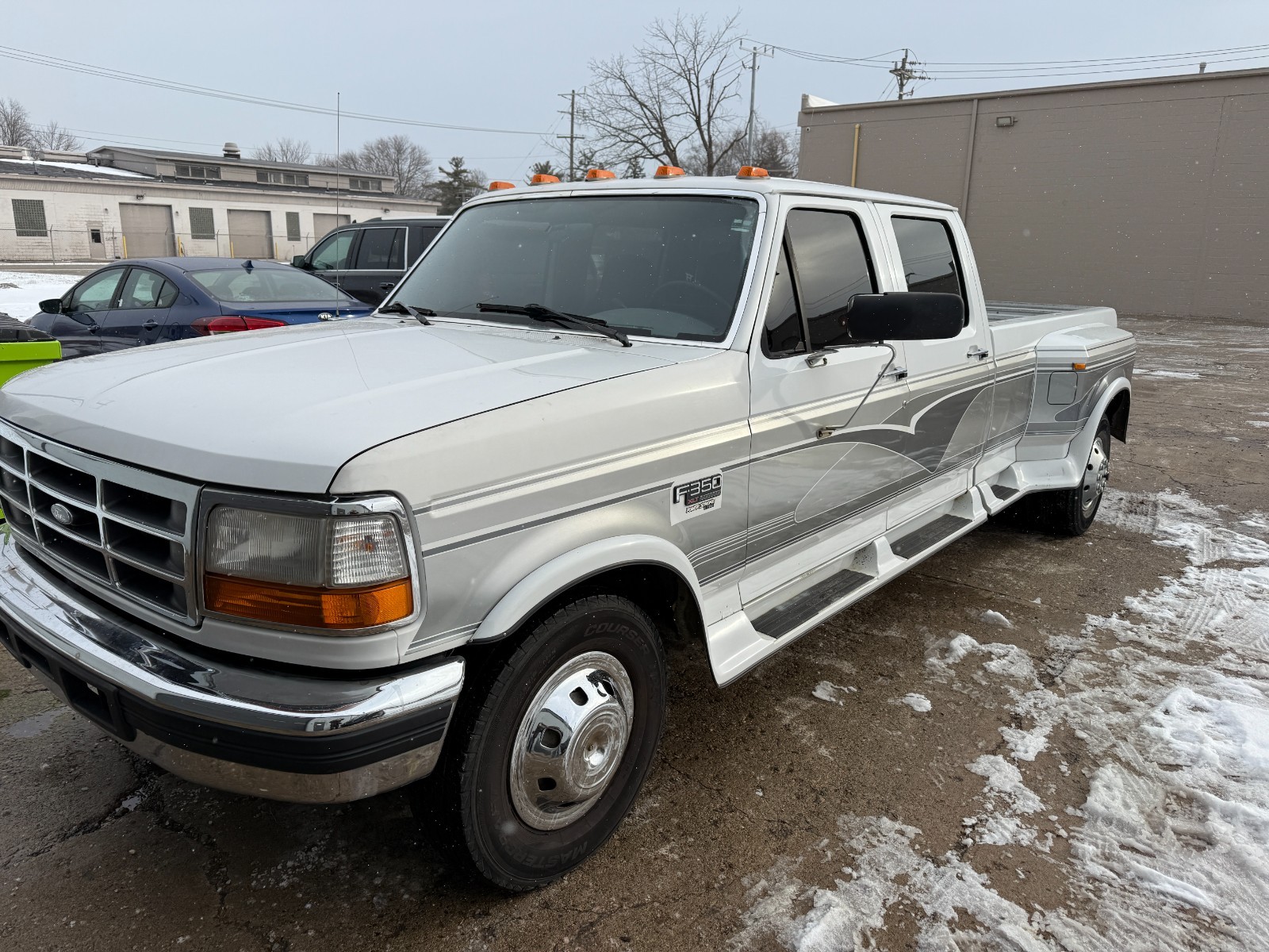 Ford-F-350-1997-Crew-Cab-Pickup-Gray