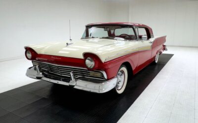 Ford Fairlane 1957