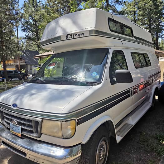 Ford-Falcon-camper-conversion-van-1993