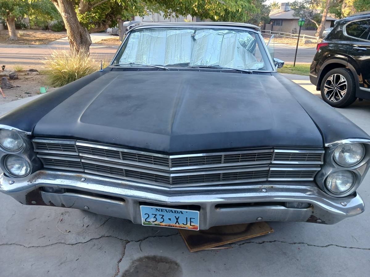 Ford-Galaxie-1967-Black