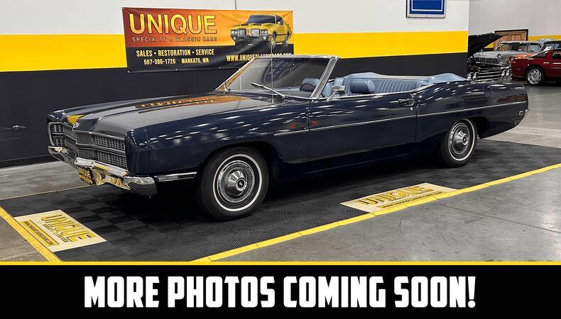 Ford-Galaxie-1969-Blue