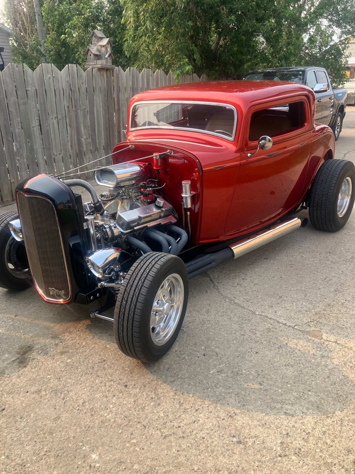 Ford-Mustang-1932-Coupe-White