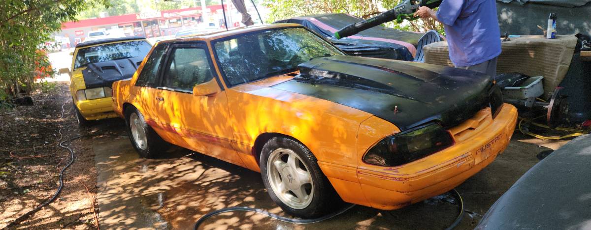 Ford-Mustang-lx-coupe5.0-1993-Orange