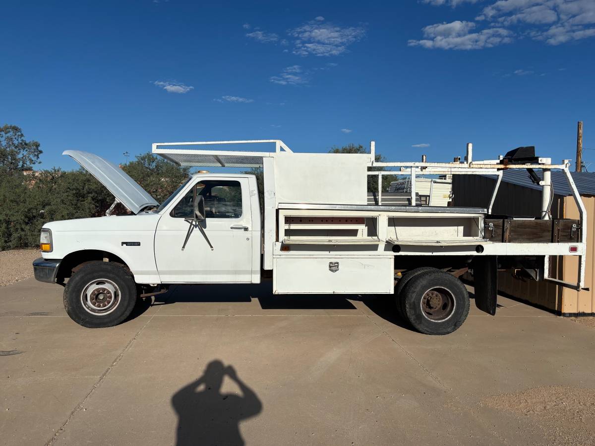 Ford-Pickup-1993-White